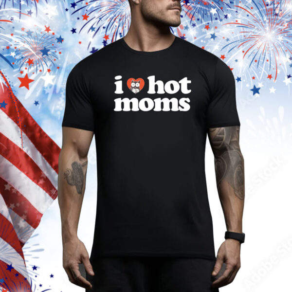 I Heart Hot Moms x Hooters Hoodie Shirts
