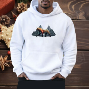 Geometric bear in the mountains Shirt