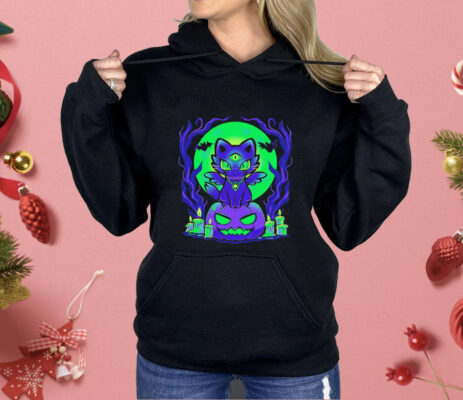 Spooky moonlit cat Halloween Shirt