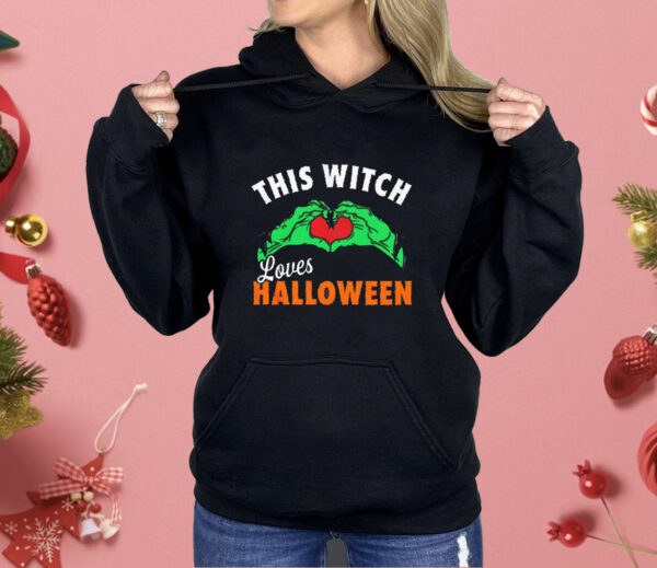 This witch loves Halloween Shirt