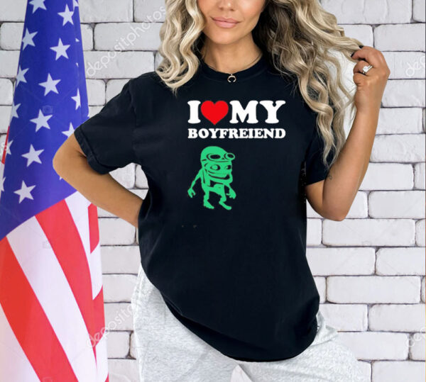 Joey Valence wearing i love my boyfriend Shirt