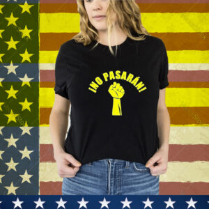 Pussy Riot No Pasaran! T-Shirt