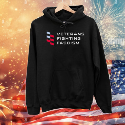 Veterans fighting fascism T-Shirt