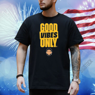 Geno’s Good Vibes Only Night Shirt